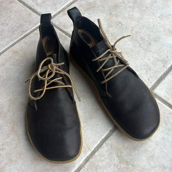 VIVOBAREFOOT Gobi II WH in Dark Brown Size 41